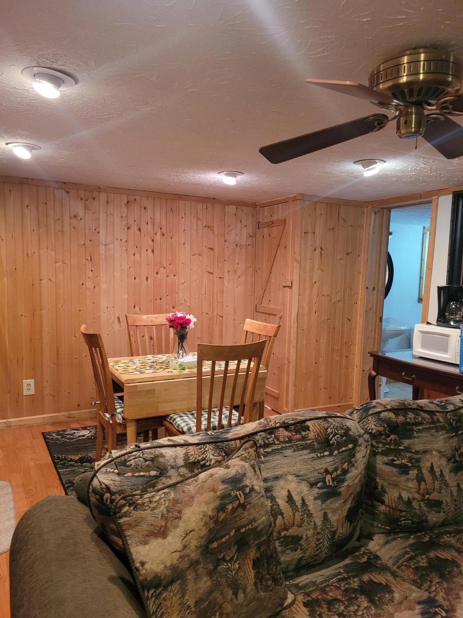 2557 Bee Creek Road Corbin, KY 40701 - Photo 15 of 27 20220629_133804