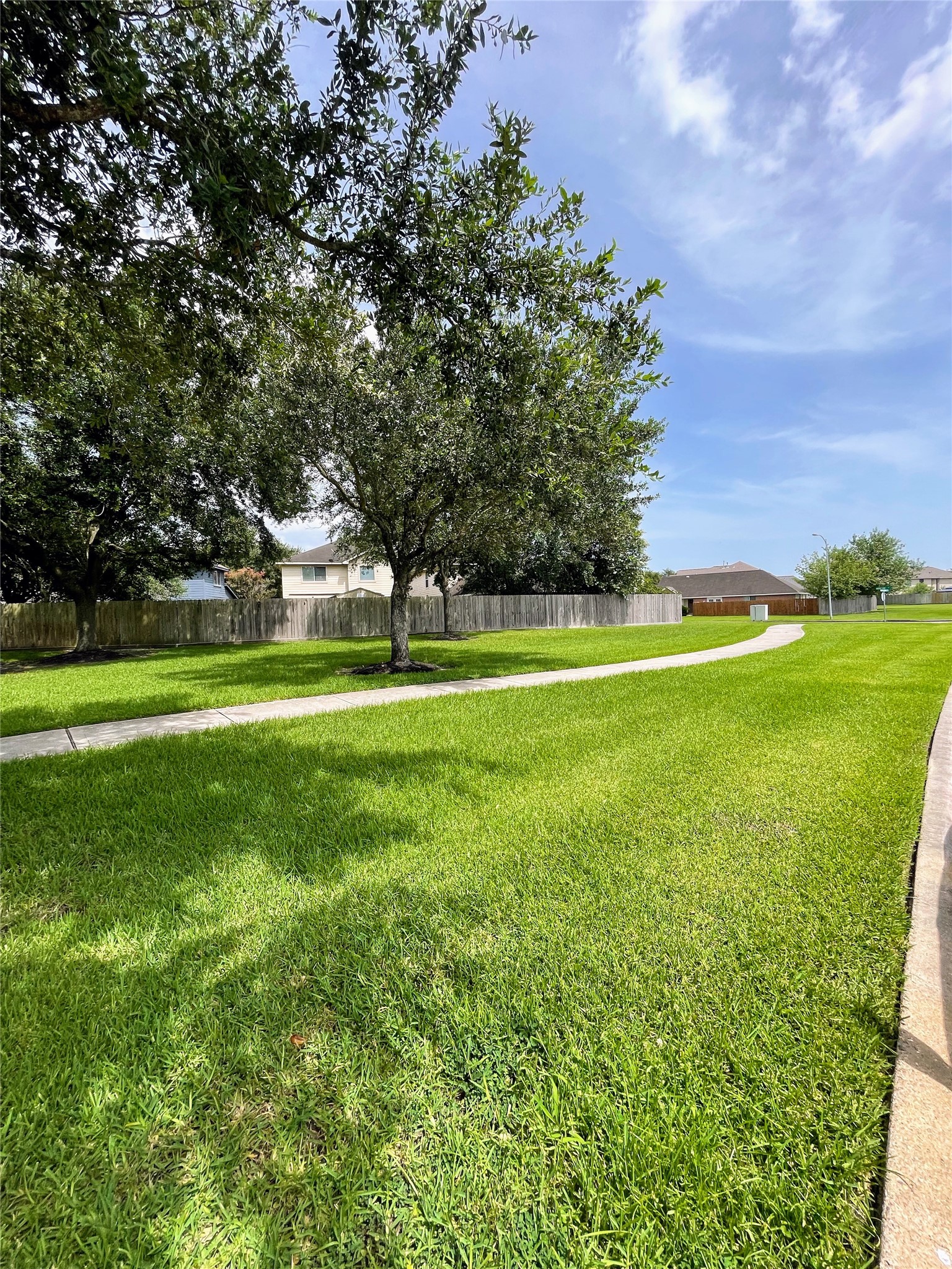 4010 Bealey Lane Houston, TX 77047 - Photo 28 of 29 Gallery Image 28