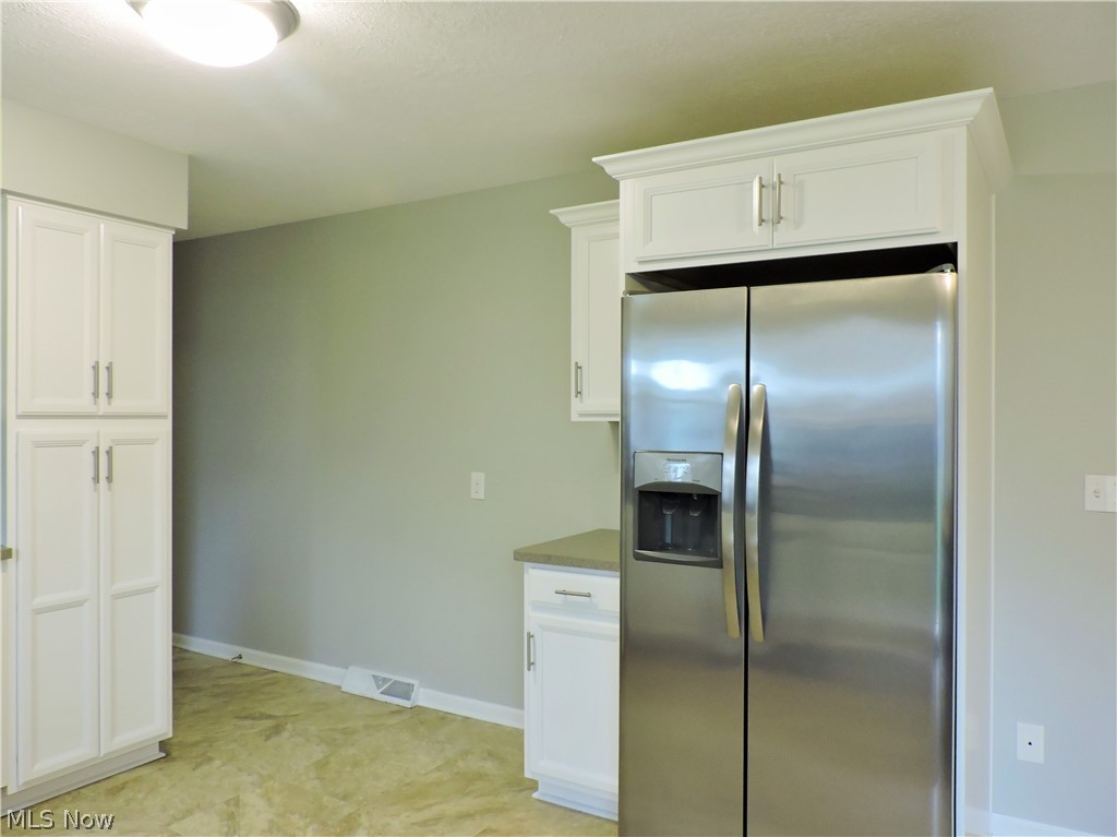 52720 North Ridge Road Vermilion, OH 44089 - Photo 25 of 30