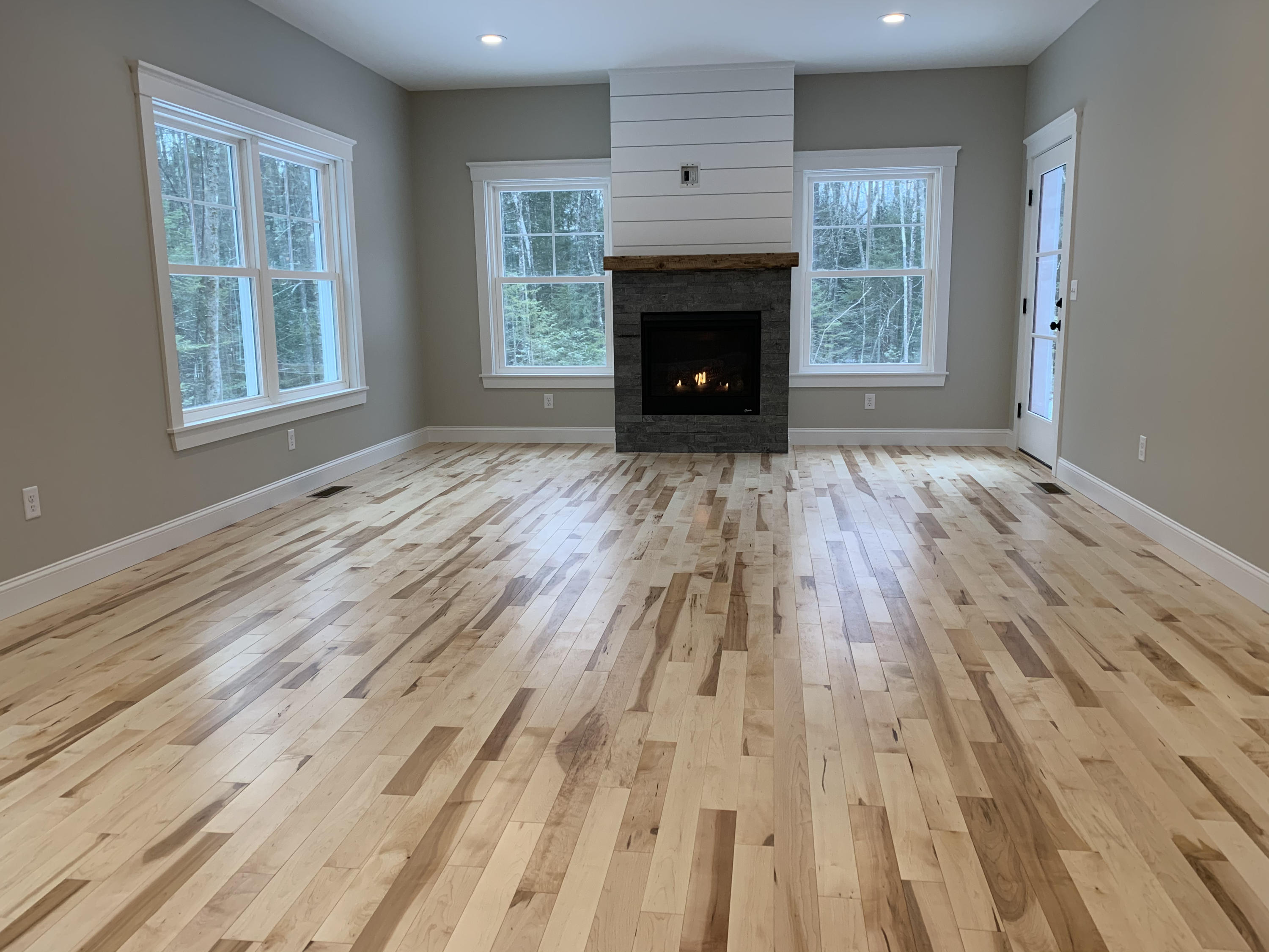 18 Fenderson Road Saco, ME 04072 - Photo 11 of 43 IMG_0283