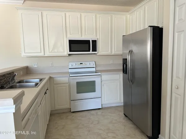 $1,650 | 9740 Summer Grove Way West, Jacksonville, FL 32257
