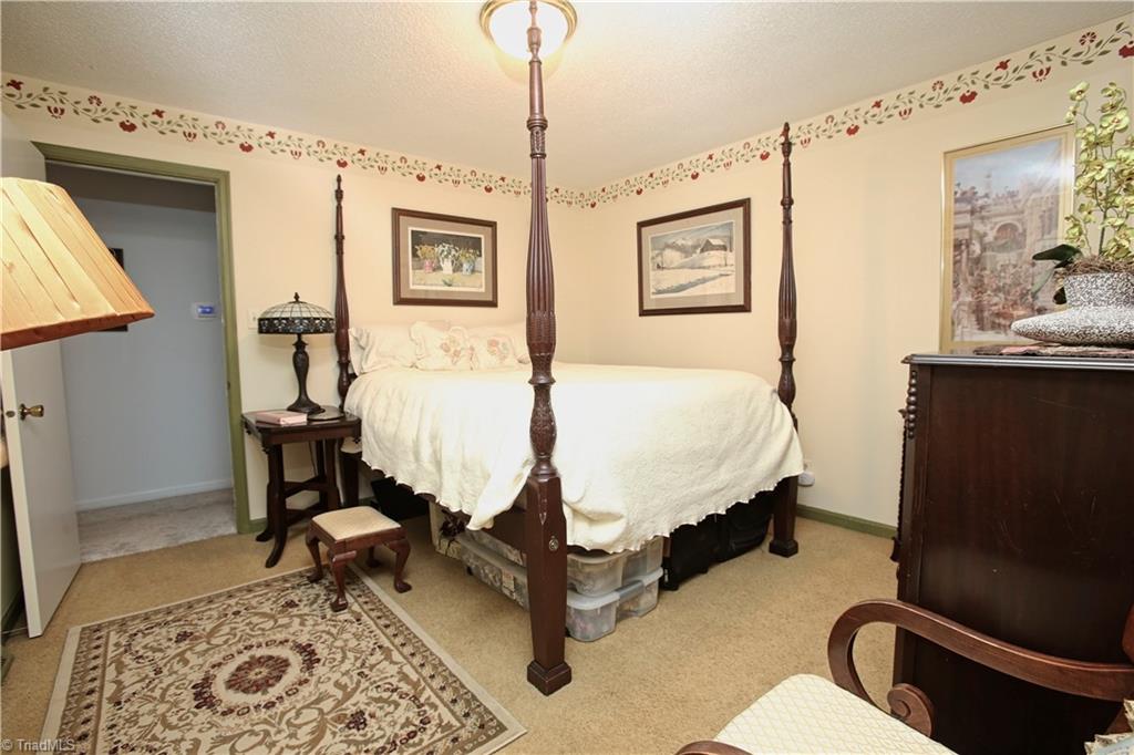 701 Ragsdale Road Jamestown, NC 27282 - Photo 18 of 25 Gallery Image 18