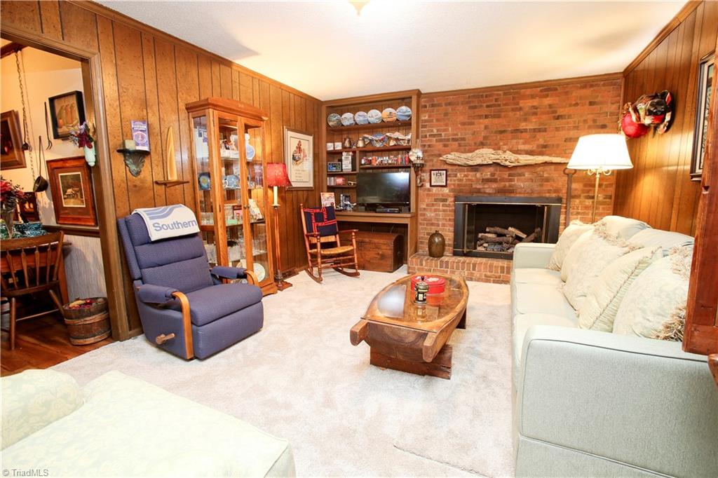 701 Ragsdale Road Jamestown, NC 27282 - Photo 10 of 25 Gallery Image 10