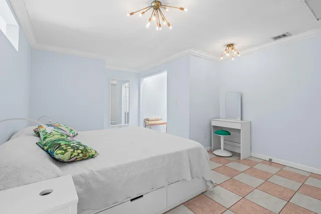 $599,000 | 321 North Lakeside Drive, Lake Worth Beach, FL 33460