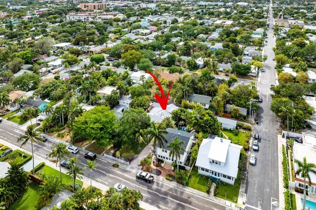 $599,000 | 321 North Lakeside Drive, Lake Worth Beach, FL 33460