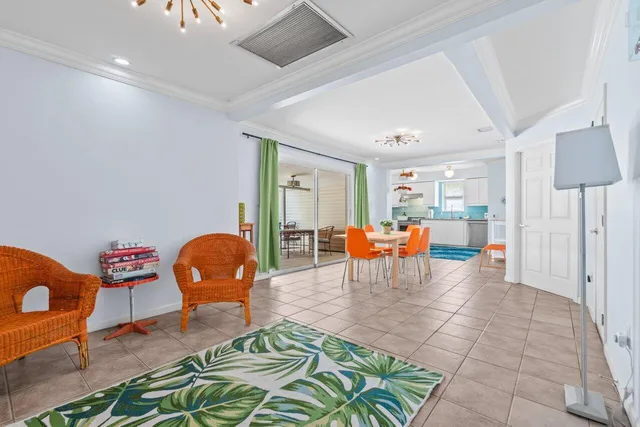 $599,000 | 321 North Lakeside Drive, Lake Worth Beach, FL 33460