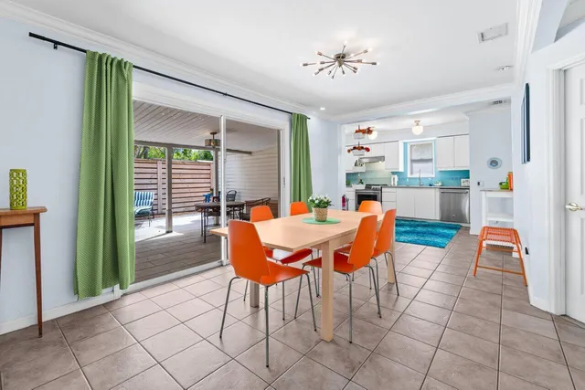 $599,000 | 321 North Lakeside Drive, Lake Worth Beach, FL 33460