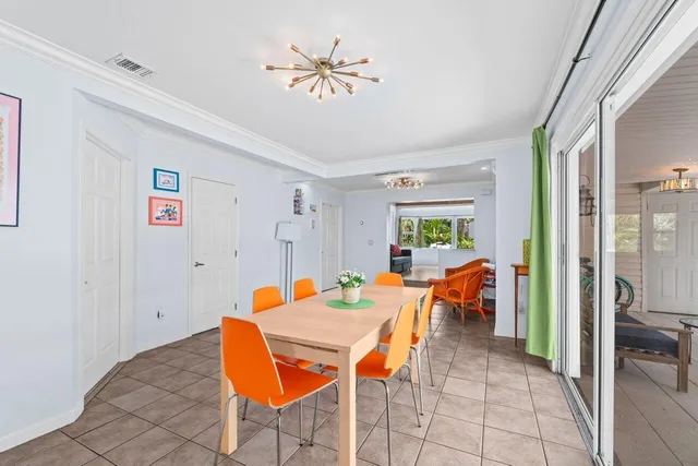 $599,000 | 321 North Lakeside Drive, Lake Worth Beach, FL 33460