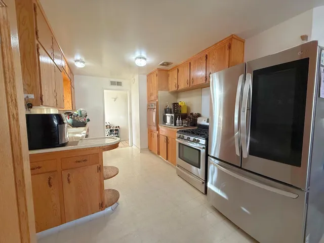 $365,000 | 4045 East Bellaire Way, Fresno, CA 93726