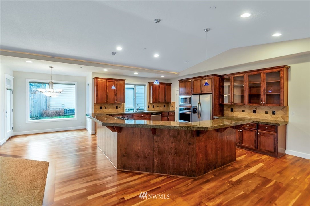 714 Northwest 24th Avenue Camas, WA 98607 - Photo 8 of 27 Gallery Image 8