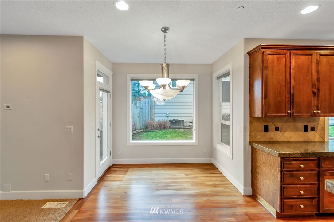 714 Northwest 24th Avenue Camas, WA 98607 - Photo 10 of 27 Gallery Image 10