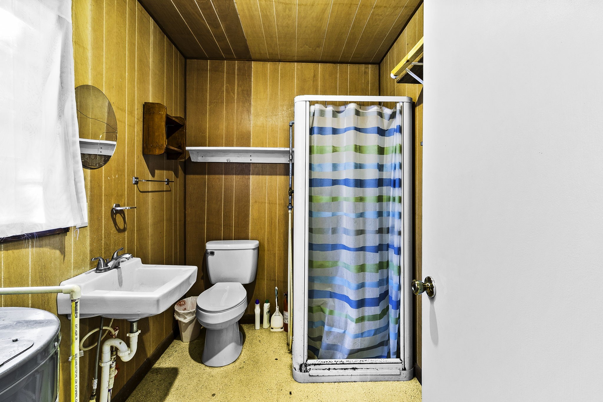 126 Pine Ridge Onalaska, TX 77360 - Photo 11 of 16 a bathroom with a sink and a mirror