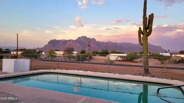 $689,000 | 522 South Cortez Road, Apache Junction, AZ 85119