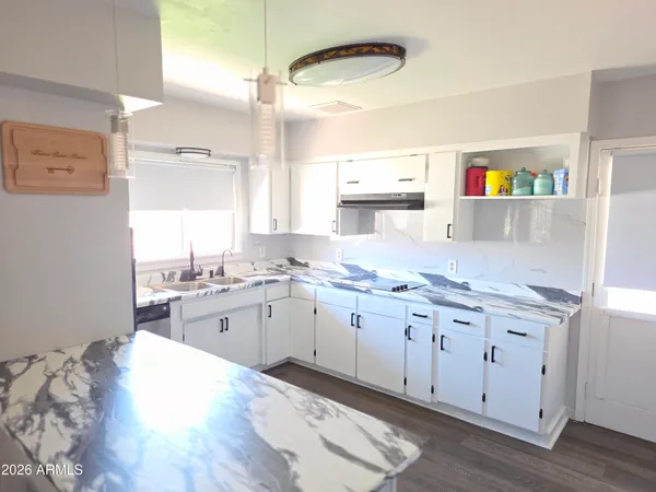 $689,000 | 522 South Cortez Road, Apache Junction, AZ 85119
