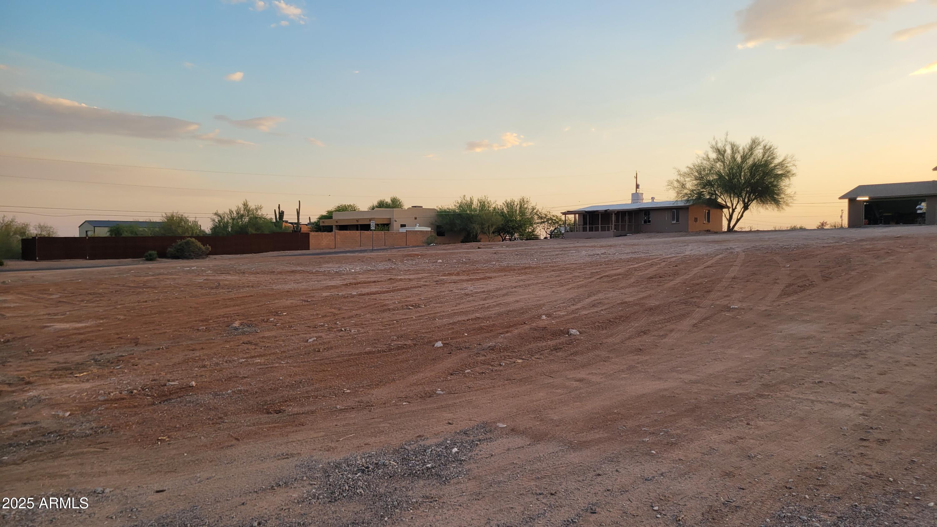 522 South Cortez Road Apache Junction, AZ 85119 - Photo 5 of 48 a view of an outdoor space