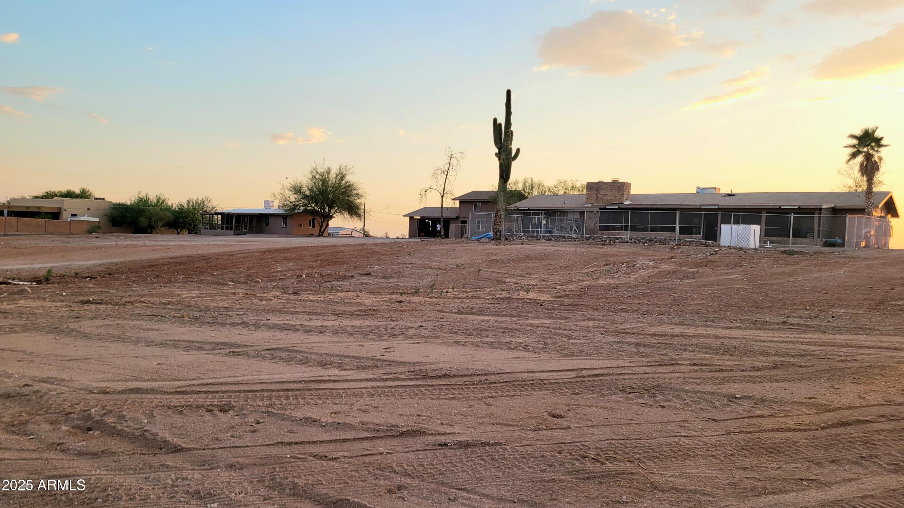 522 South Cortez Road Apache Junction, AZ 85119 - Photo 6 of 48 a view of a terrace with sky view