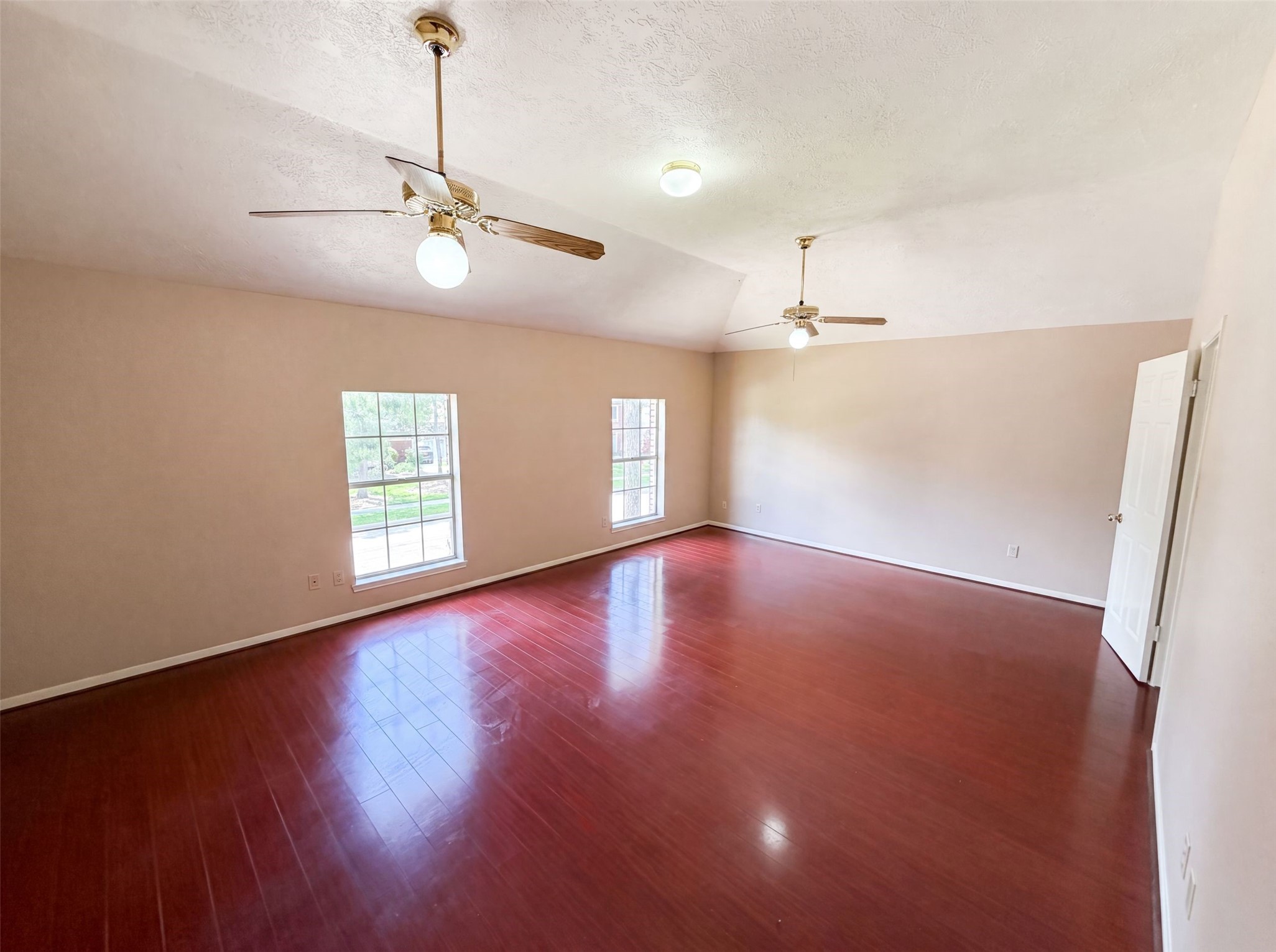 4215 River Ranch Drive Pasadena, TX 77505 - Photo 4 of 26 Staged Photo