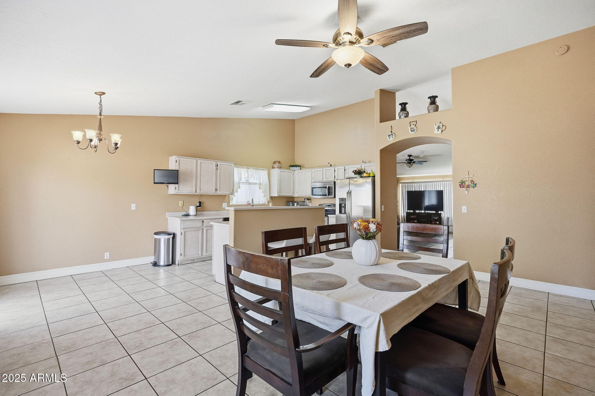 8730 West Ocotillo Road Glendale, AZ 85305 - Photo 23 of 58 a view of a dining room with furniture