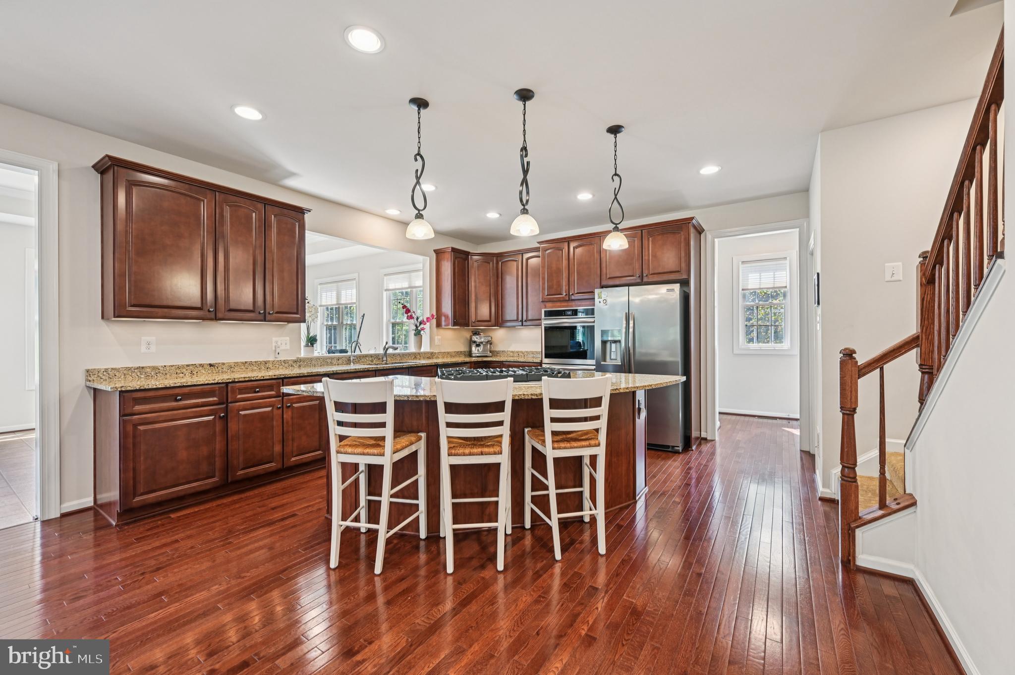 4884 Castlebridge Road Ellicott City, MD 21042 - Photo 27 of 130