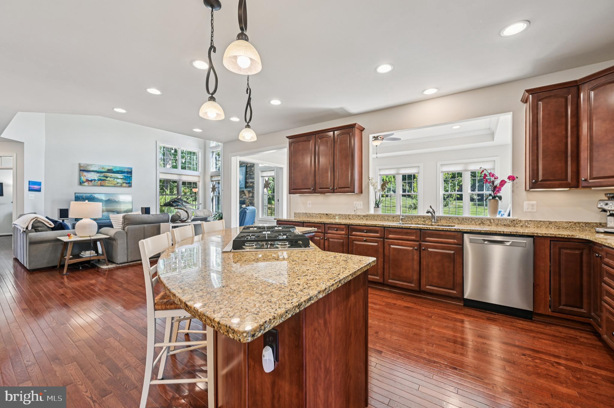 4884 Castlebridge Road Ellicott City, MD 21042 - Photo 28 of 130