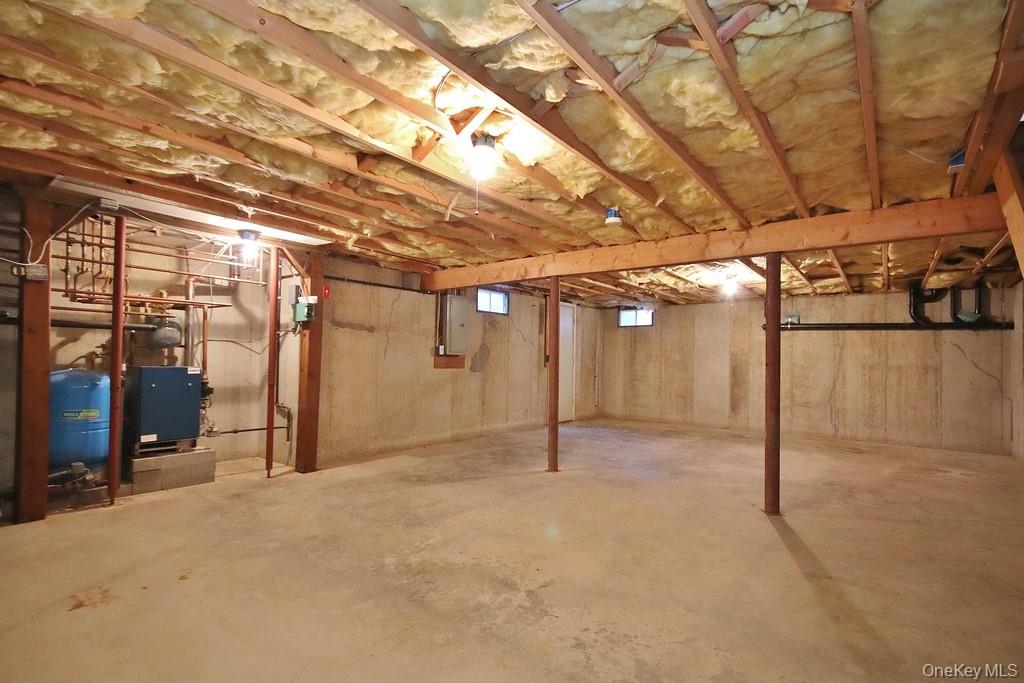 138 Round Hill Road Walden, NY 12586 - Photo 31 of 48 a view of an empty room