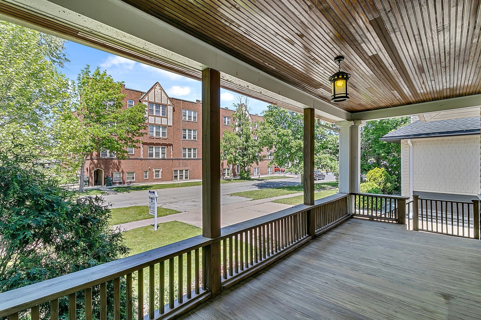 433 Addison Road Riverside, IL 60546 - Photo 20 of 36