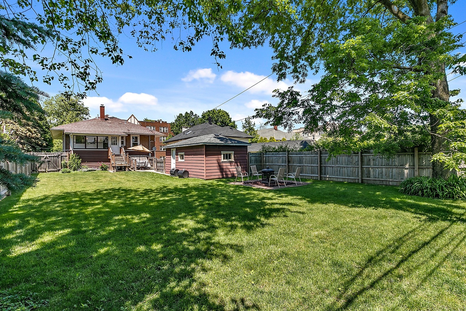 433 Addison Road Riverside, IL 60546 - Photo 25 of 36