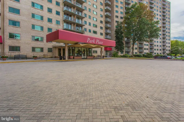 $265,000 | 2500 North Van Dorn Street, Unit 521, Alexandria, VA 22302