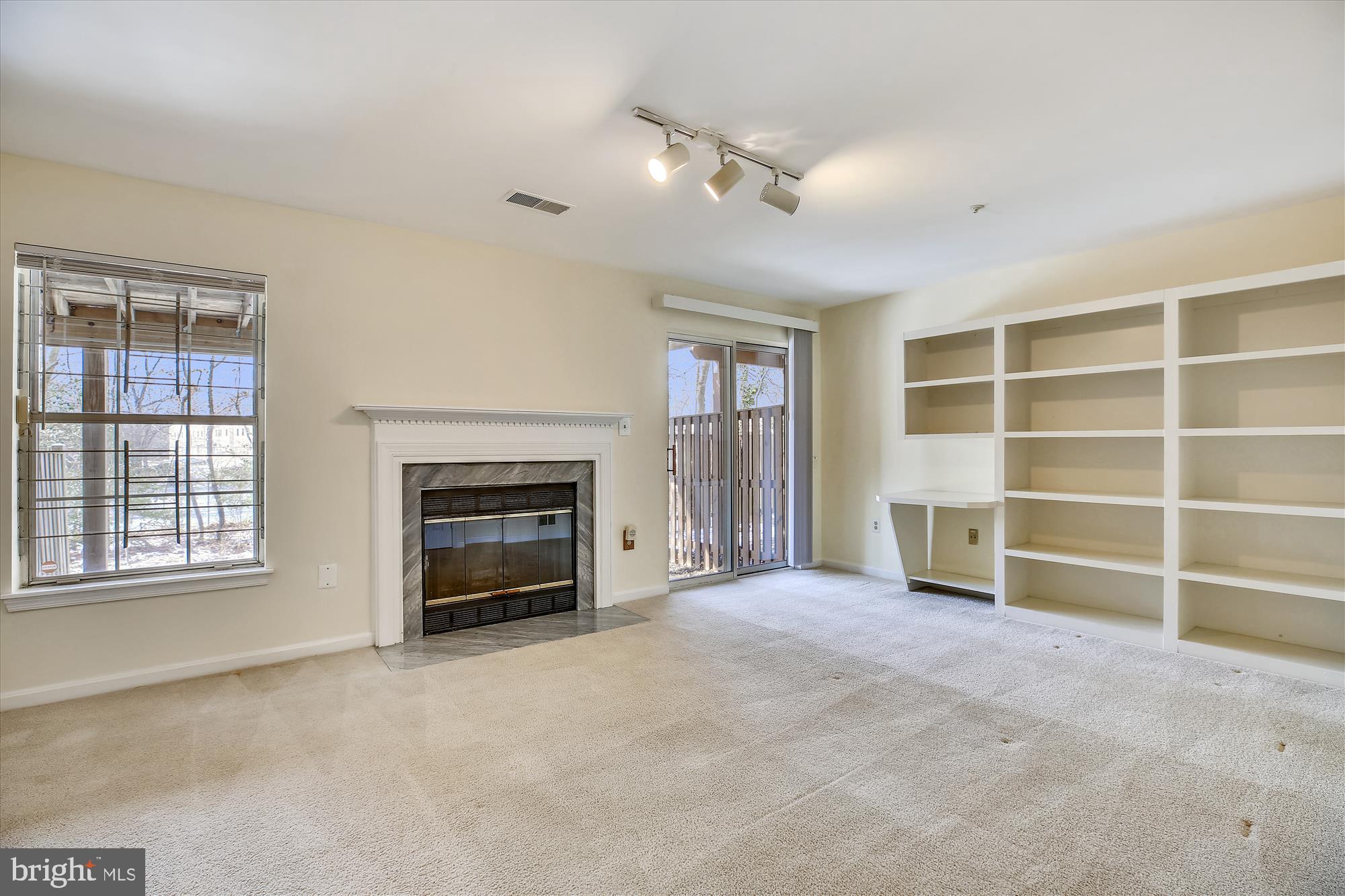 11242 Watermill Lane Silver Spring, MD 20902 - Photo 24 of 30 Family Room