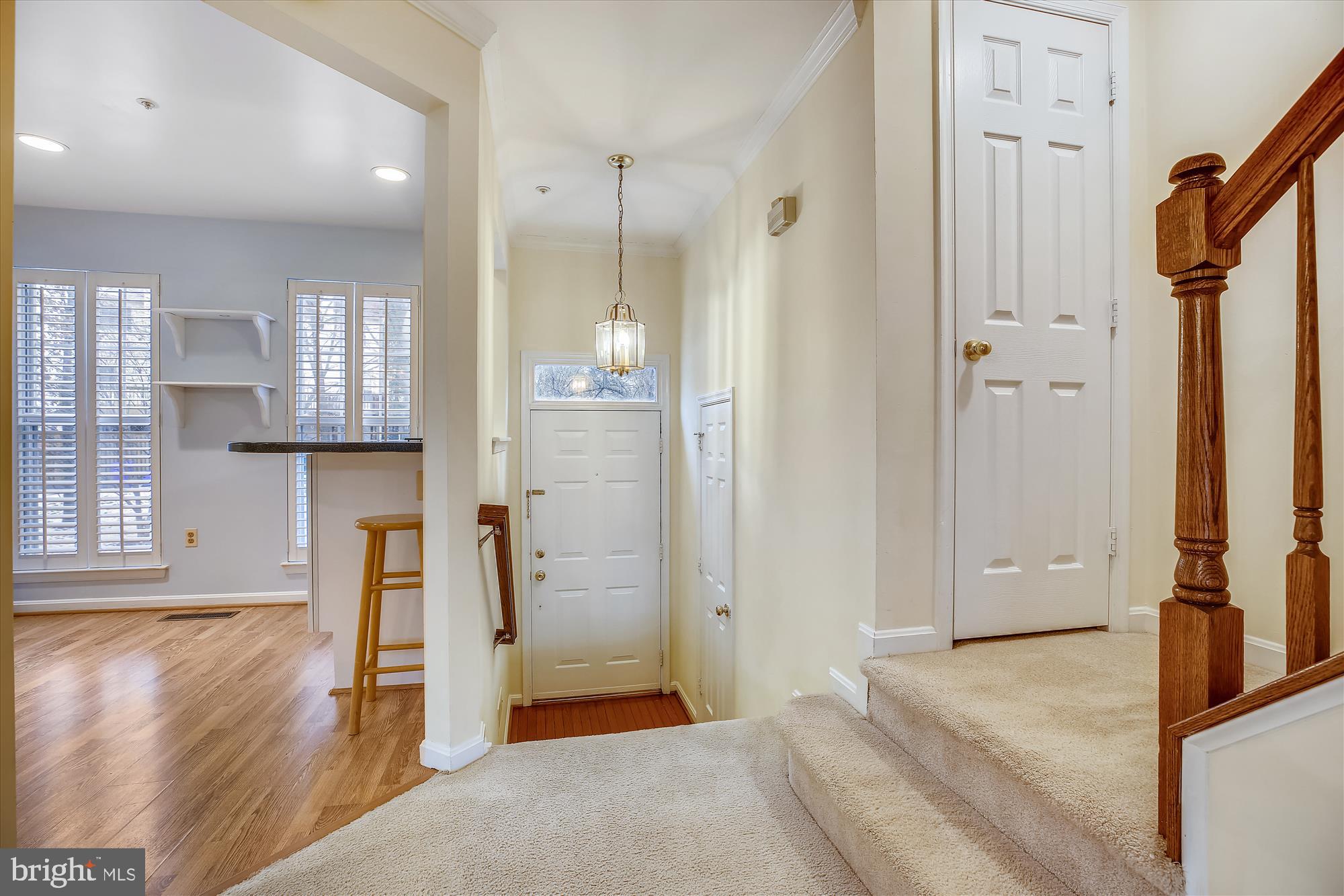 11242 Watermill Lane Silver Spring, MD 20902 - Photo 4 of 30 Foyer