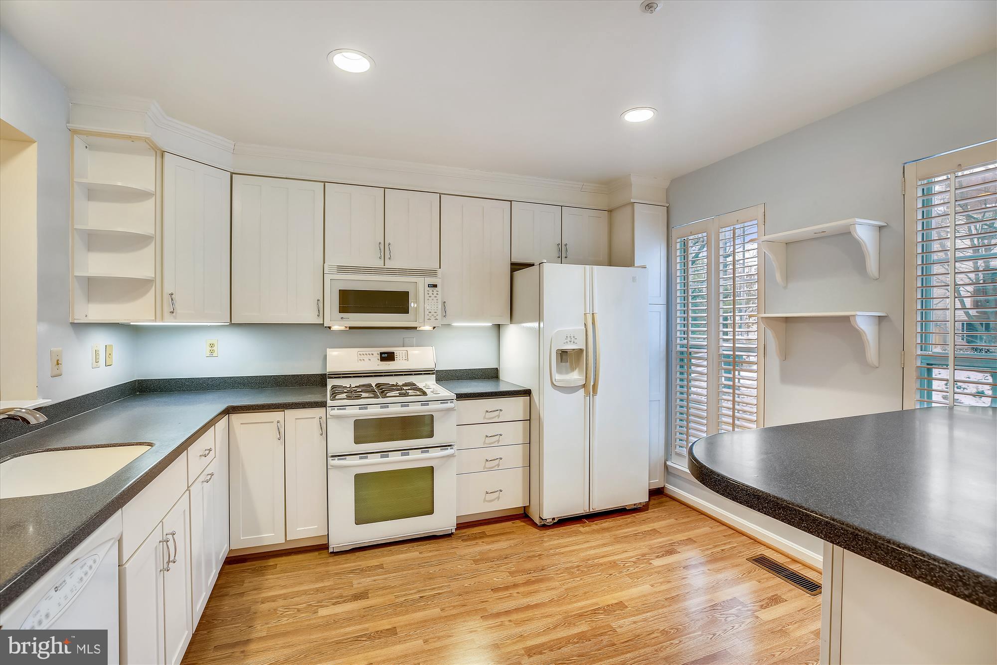 11242 Watermill Lane Silver Spring, MD 20902 - Photo 6 of 30 Kitchen