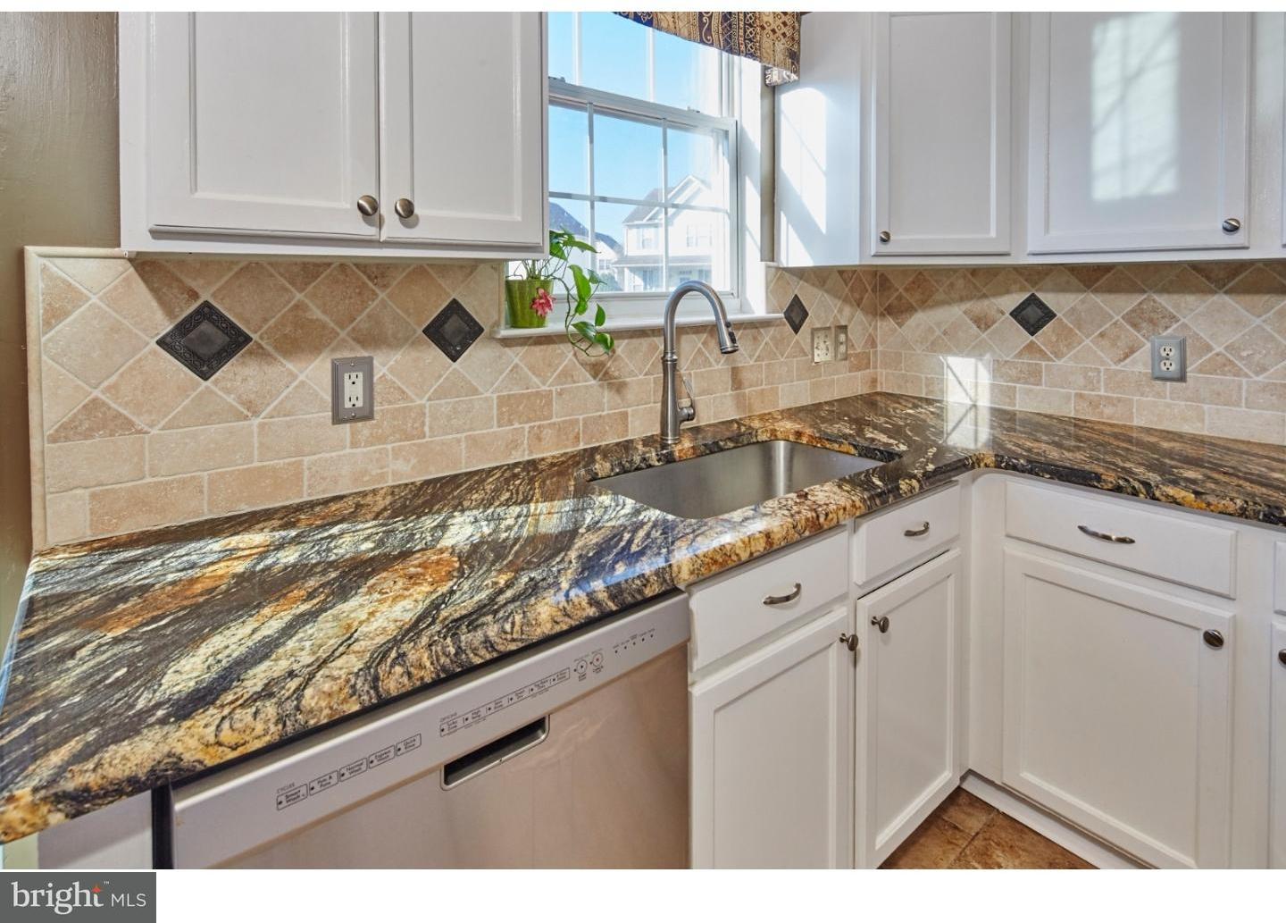 45 Maureen Way Bear, DE 19701 - Photo 3 of 3 Kitchen