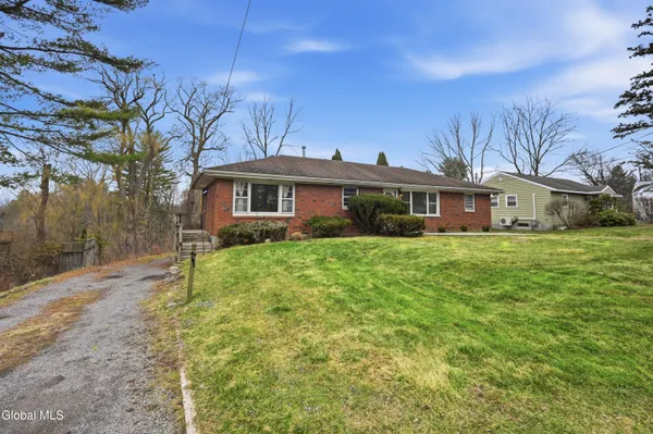 $389,999 | Undisclosed Address, Albany, NY 12208