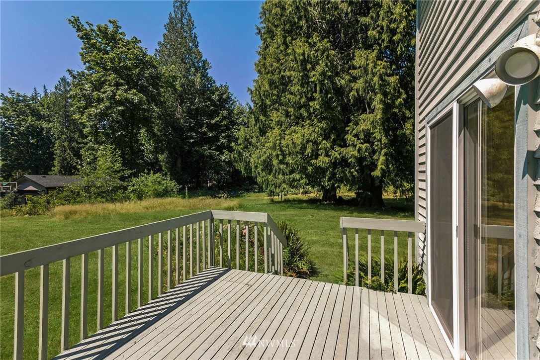 15426 49th Avenue Southeast Bothell, WA 98012 - Photo 13 of 35