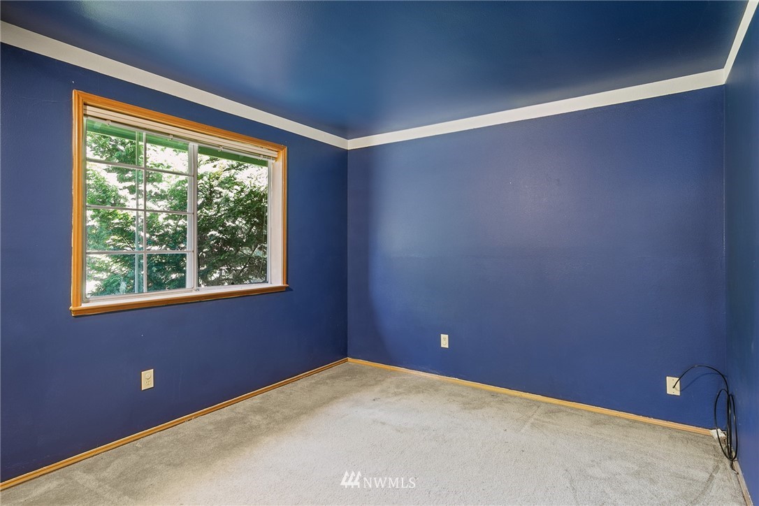 15426 49th Avenue Southeast Bothell, WA 98012 - Photo 22 of 35
