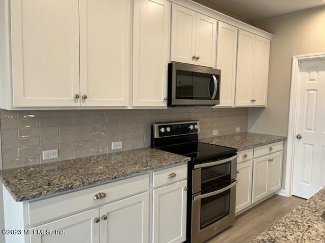 3672 Eagle Rock Road Middleburg, FL 32068 - Photo 4 of 22 kitchen