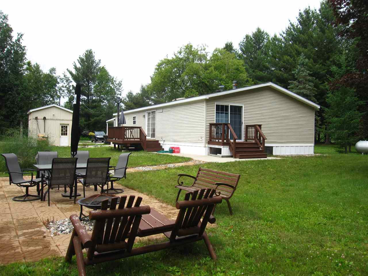 564 North Bay Mid County Road Linwood, MI 48634 - Photo 1 of 40