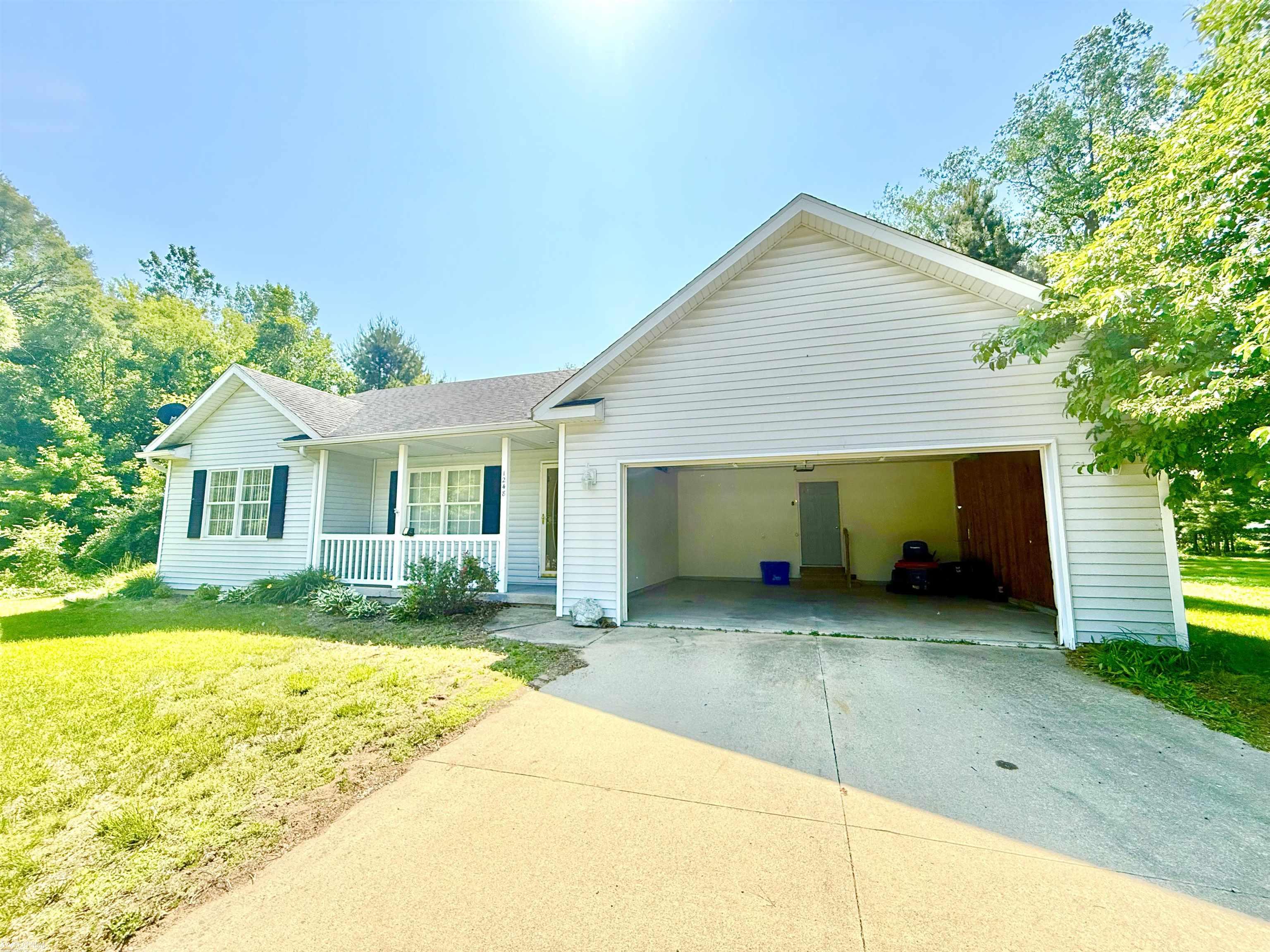 1248 South Hemlock Road Hemlock, MI 48626 - Photo 57 of 73 50178230-d5907f2a-14a1-4dee-bbf6-dd55101f2ed3.JPG