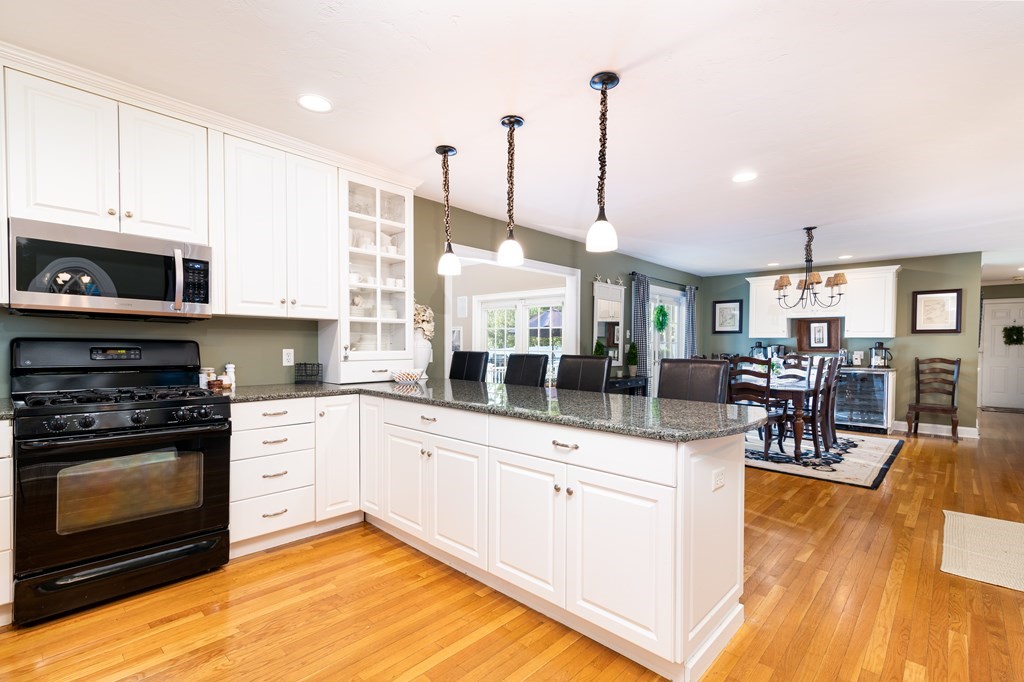 3 Gardner Way Hanover, MA 02339 - Photo 11 of 42 Gallery Image 11