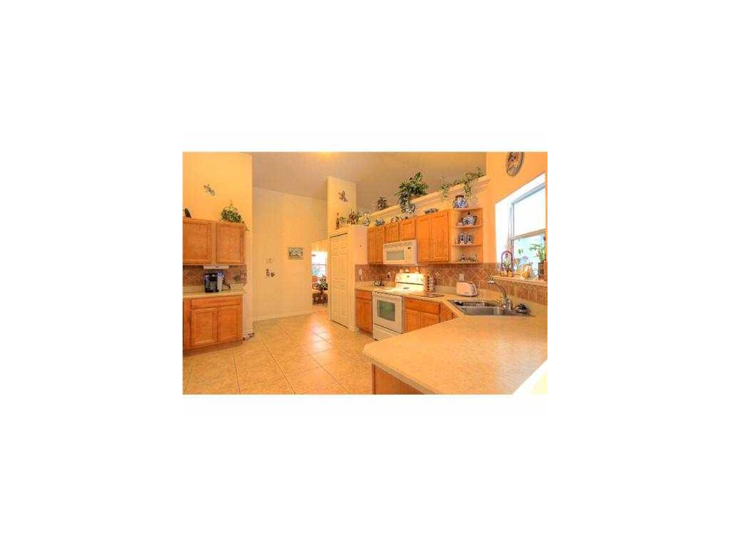 210 Delmar Street Sebastian, FL 32958 - Photo 5 of 8