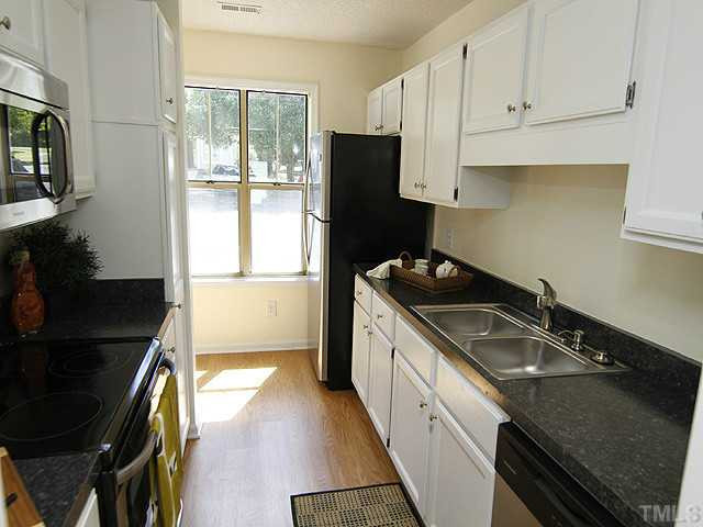 8 Parson Chase Durham, NC 27713 - Photo 5 of 17 Kitchen
