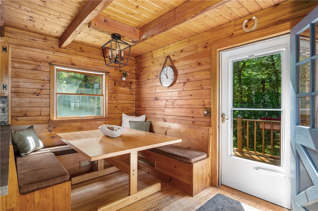 450 Franklin Road Coventry, RI 02816 - Photo 12 of 50