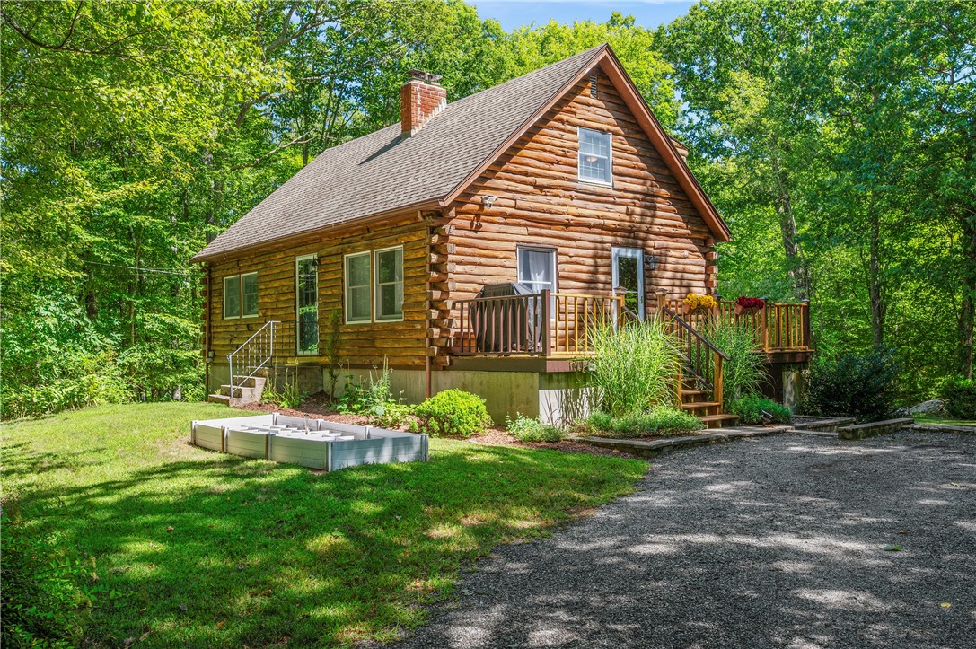 450 Franklin Road Coventry, RI 02816 - Photo 2 of 50