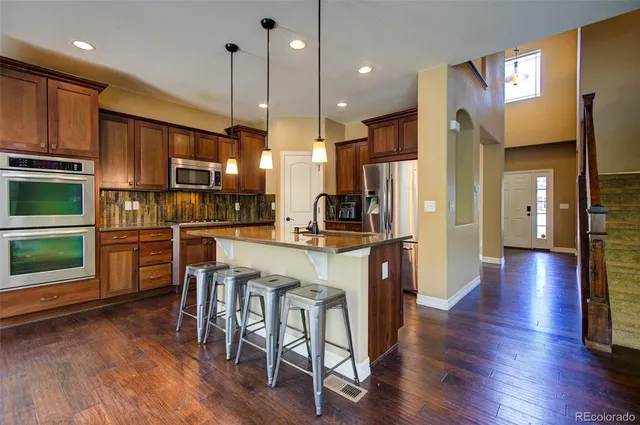$735,000 | 25994 East Peakview Place, Aurora, CO 80016
