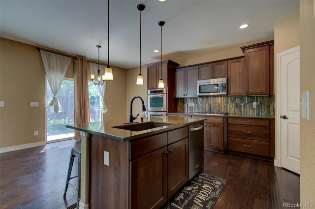 $735,000 | 25994 East Peakview Place, Aurora, CO 80016