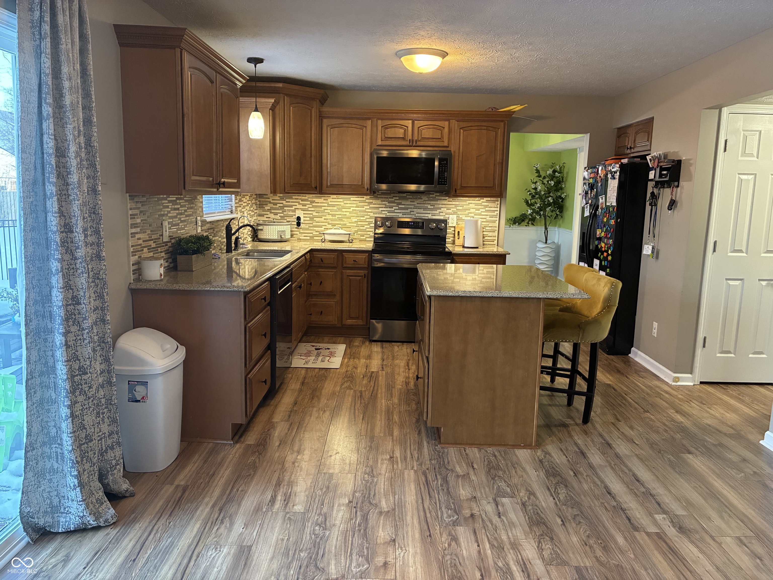 10497 Silver Ridge Circle Fishers, IN 46038 - Photo 11 of 31