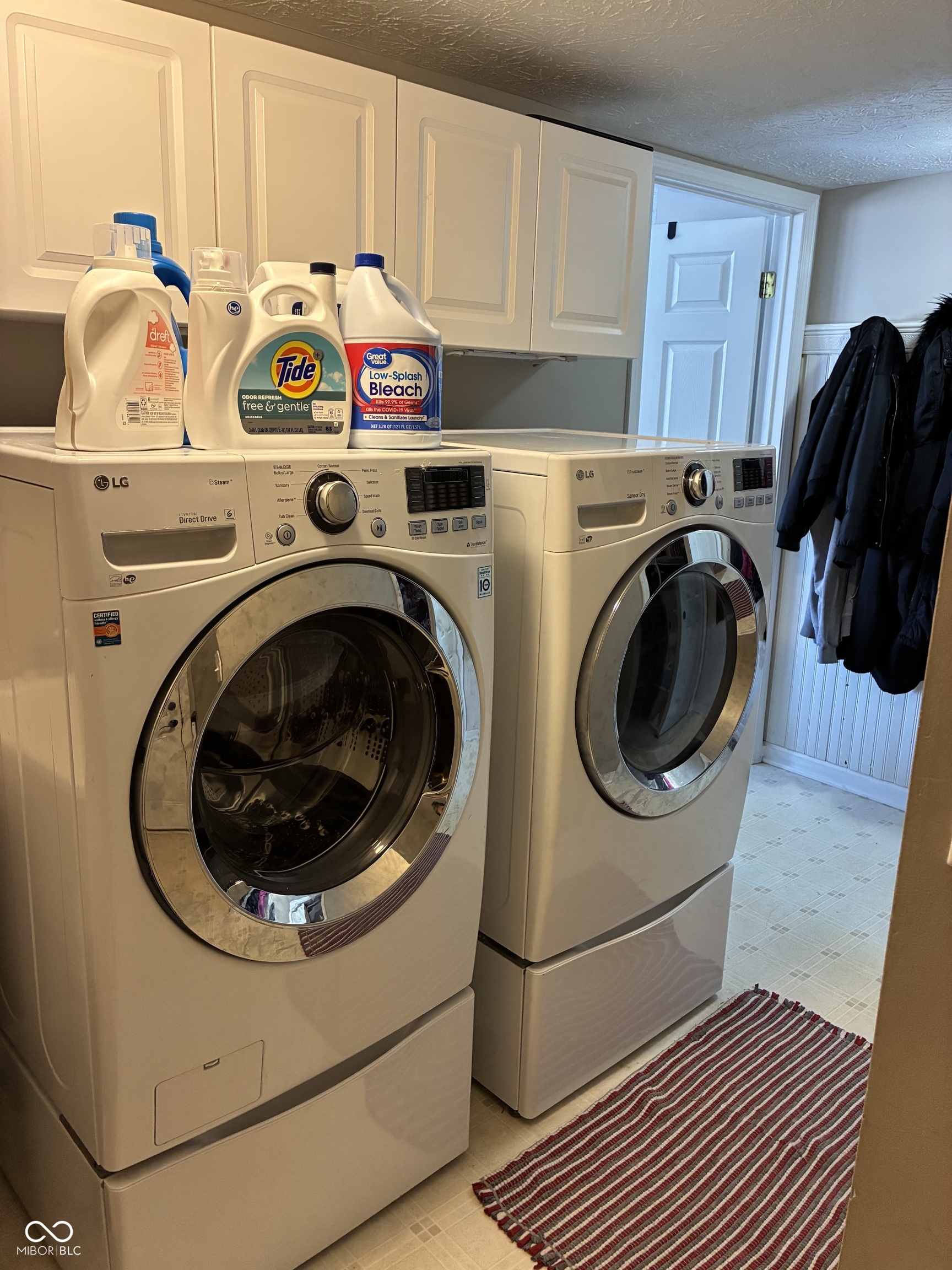 10497 Silver Ridge Circle Fishers, IN 46038 - Photo 13 of 31