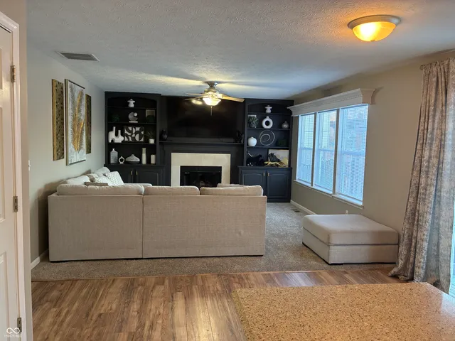 $465,500 | 10497 Silver Ridge Circle, Fishers, IN 46038