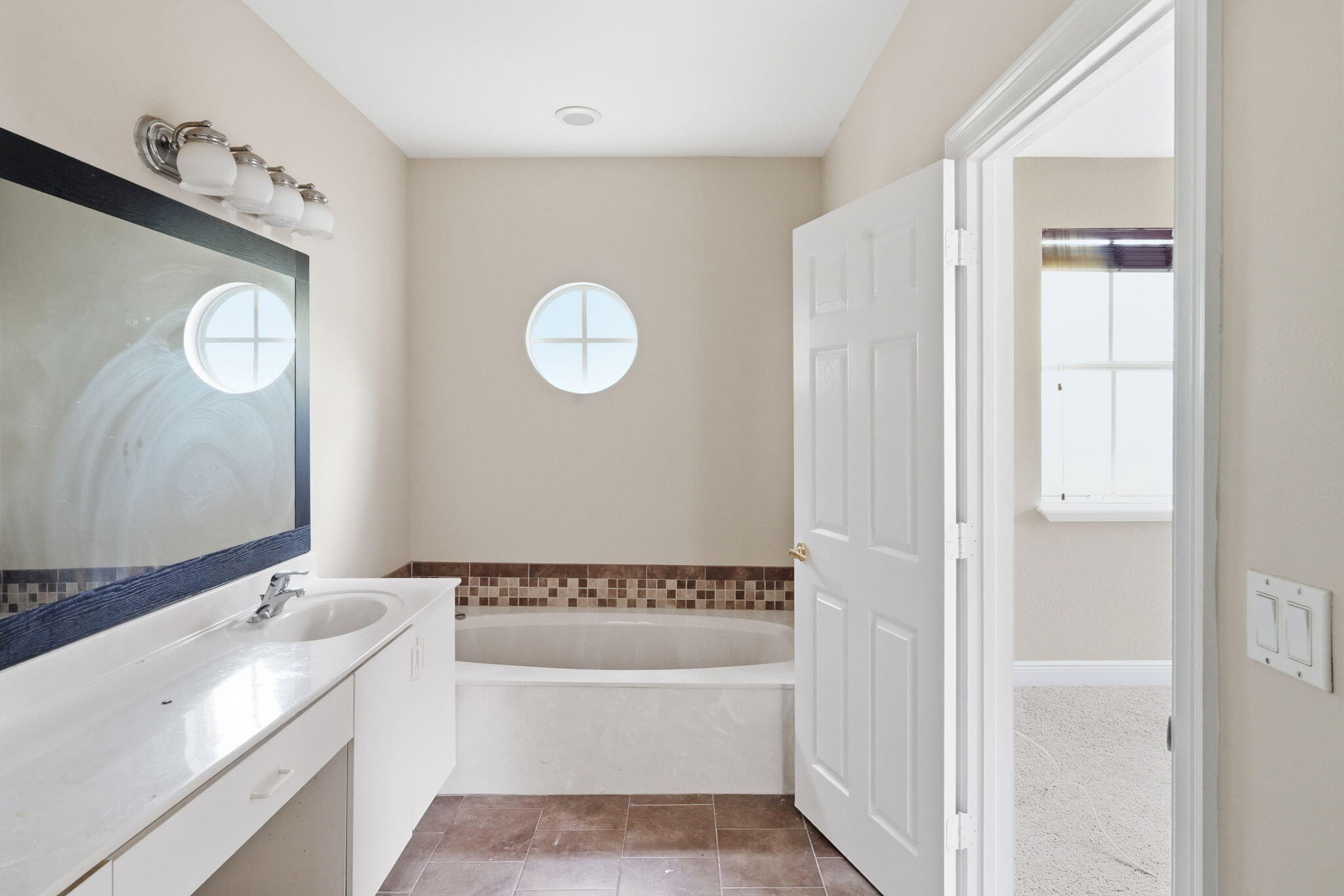 2465 Southwest 99th Way Miramar, FL 33025 - Photo 17 of 28 ListerPros_016