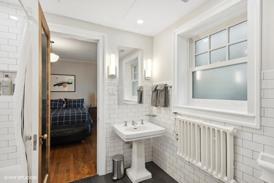 2335 North Commonwealth Avenue, Unit 1G Chicago, IL 60614 - Photo 16 of 19